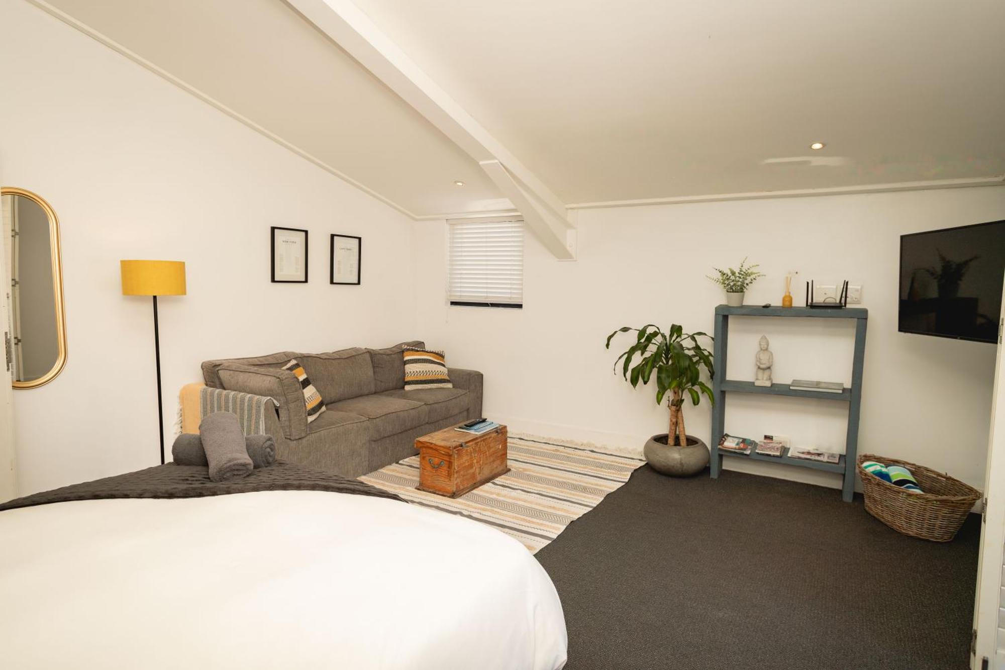 Central Mountain View Apartment, Hermanus Waterfront Εξωτερικό φωτογραφία